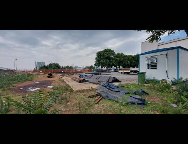 3,000M² FACTORY TO LET IN ALRODE